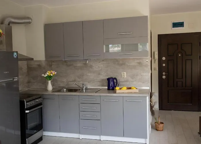 Appartamento Symphony Park Studio Saints Constantine and Helena