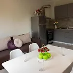 Symphony Park Studio Apartament Sf. Constantin și Elena